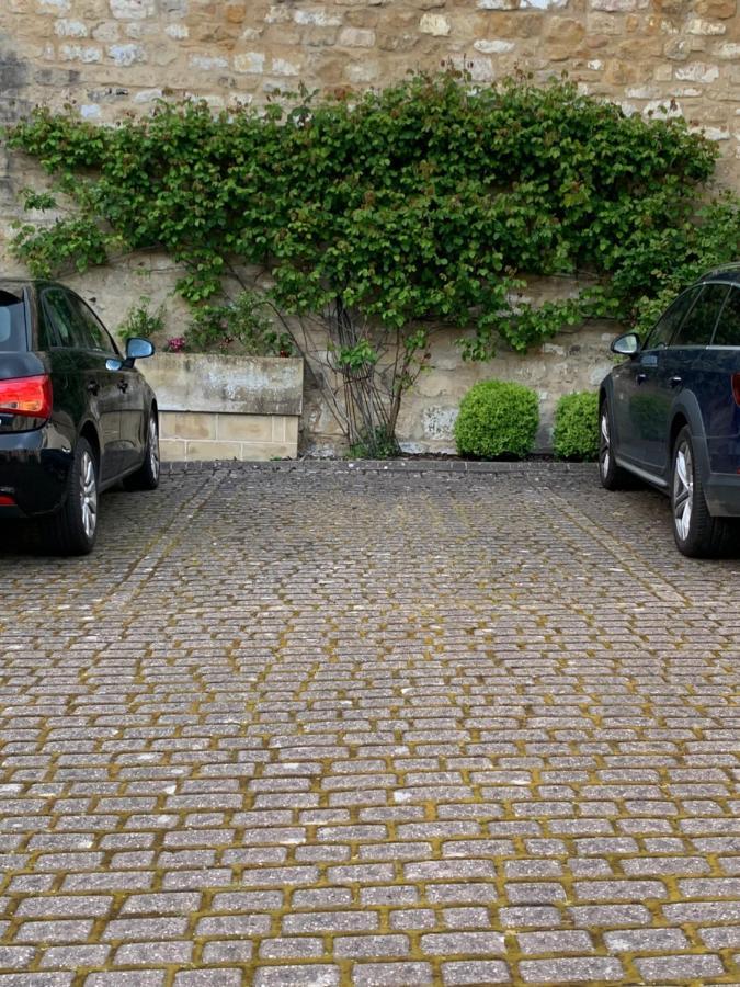 Circus Mews Townhouse:2 Beds:2 En-Suite Baths:Parking:City Centre:Quiet Area Εξωτερικό φωτογραφία