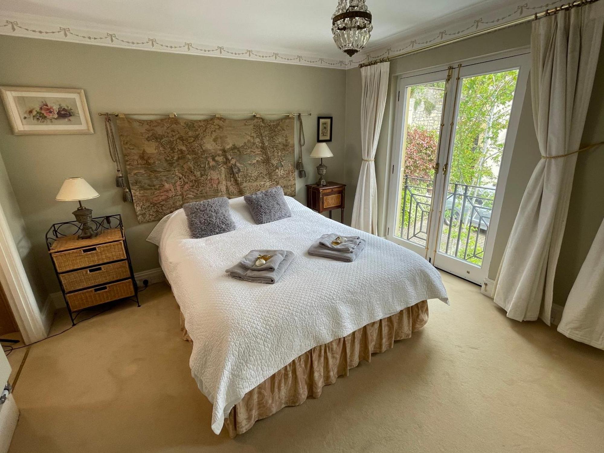 Circus Mews Townhouse:2 Beds:2 En-Suite Baths:Parking:City Centre:Quiet Area Εξωτερικό φωτογραφία